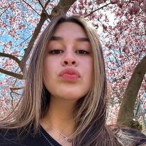 Meet your Posher, Isabella